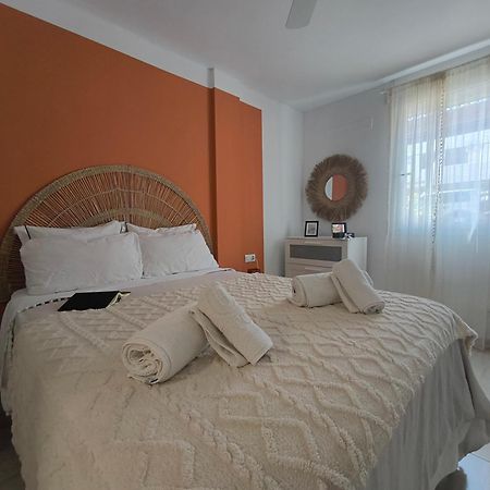Rentenerife Magec Swing & Sun Amarilla Golf 圣米格尔德阿沃纳 外观 照片