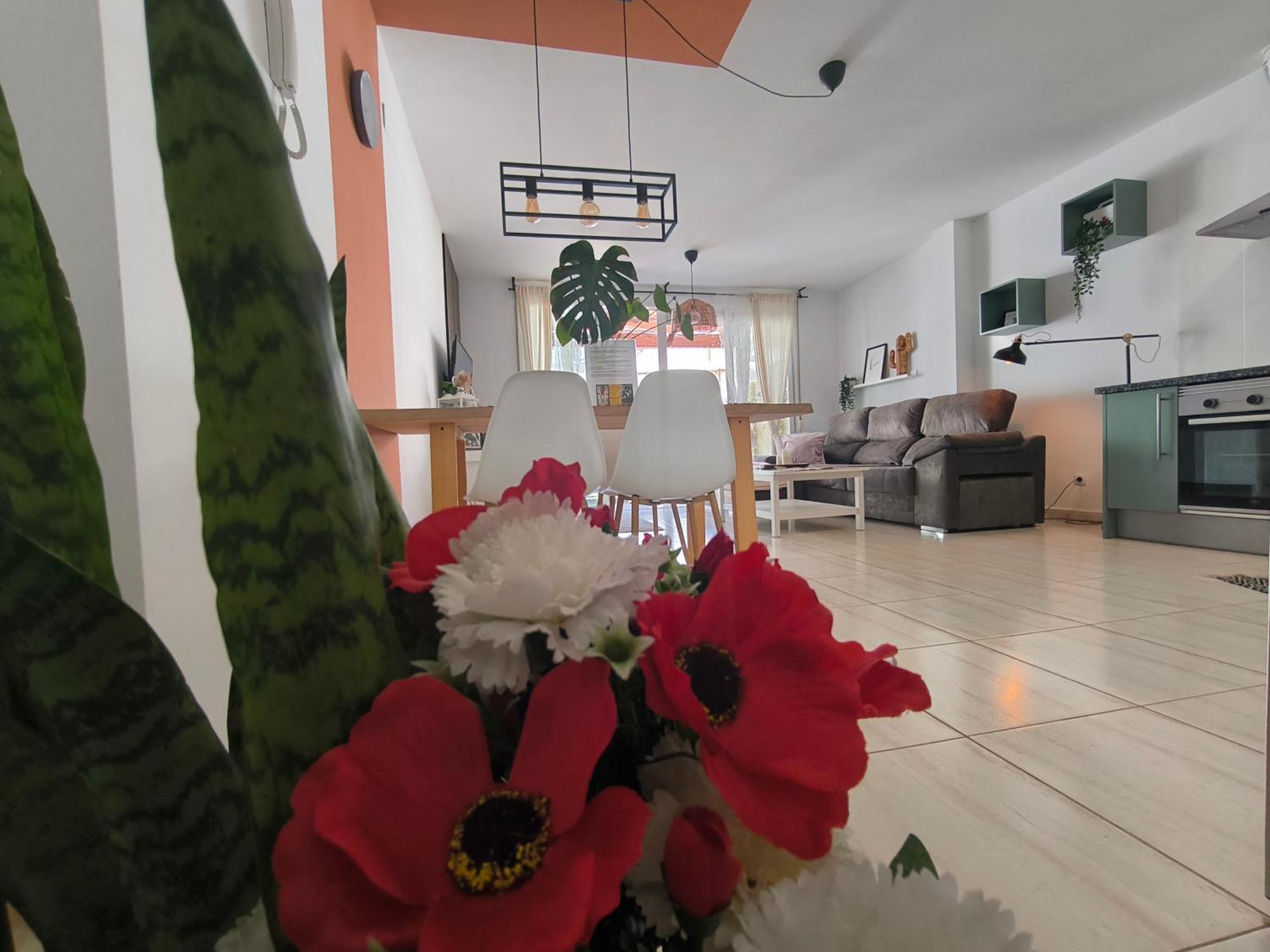 Rentenerife Magec Swing & Sun Amarilla Golf 圣米格尔德阿沃纳 外观 照片